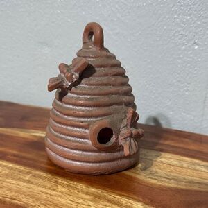 Terracotta Bumble Honey Bee Beehive Tabletop Decor Honeycomb Hive